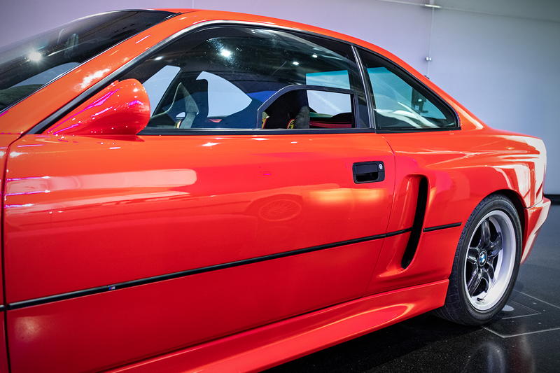  BMW Museum, Sonderausstellung 50 Jahre BMW M: BMW M8, aus Steifigkeitsgrnden mit B-Sule