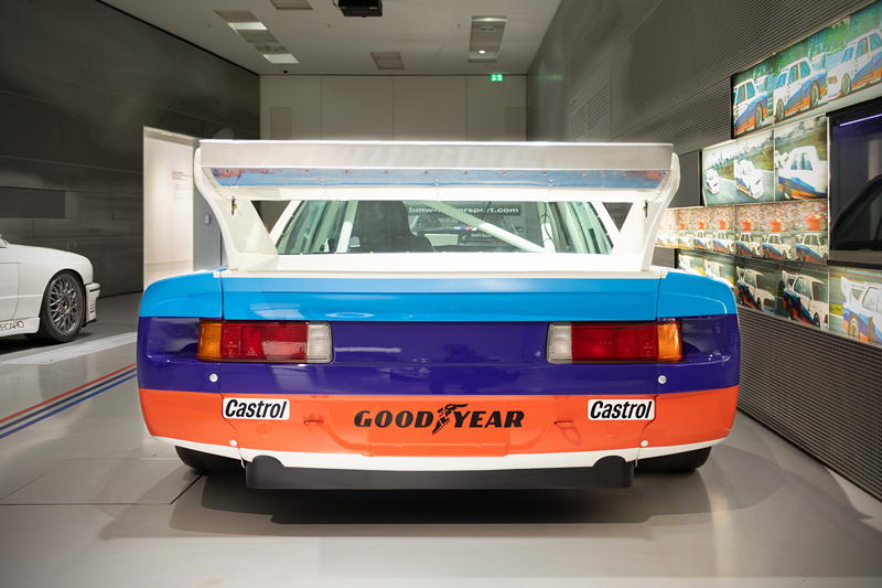 BMW Museum, Haus des Motorsport: BMW 320 Gruppe 5. Manfred Winkelhock prpariert seinen BMW selbst und wird erfolgreichster Fahrer.