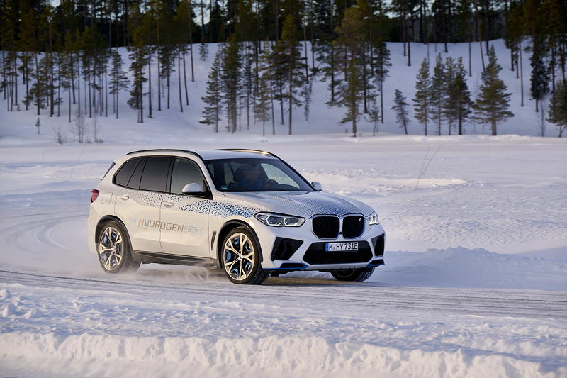 BMW iX5 Hydrogen Wintererprobung