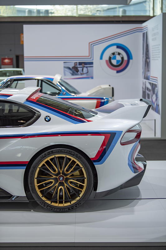 BMW Classic auf der Retro Classics 2022 in Stuttgart: BMW 3.0 CSL Hommage R