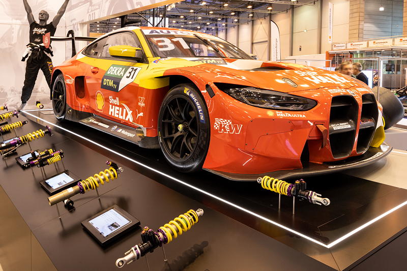 Essen Motor Show 2022: BMW M4 GT3, DTM Champion 2022, Fahrertitel Sheldon van der Linde, Teamtitel Schubert Motorsport