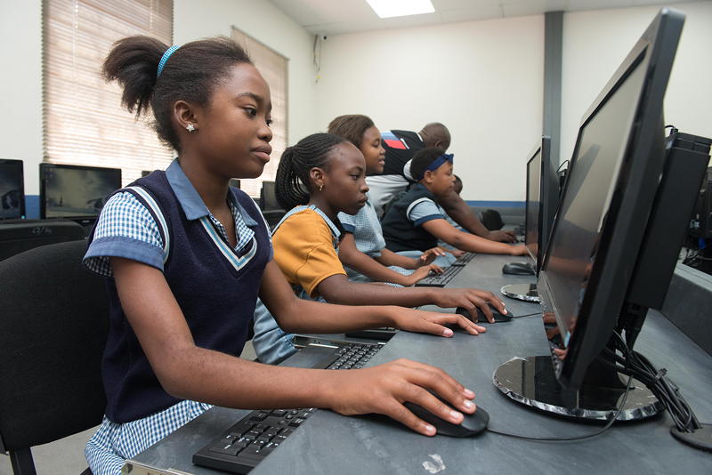  Nt�ha-Peu Primary School South Africa