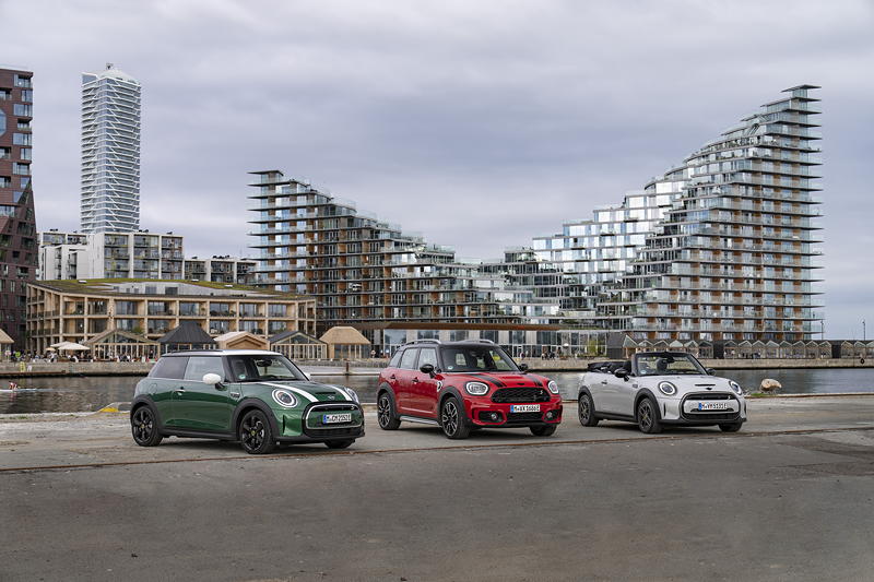MINI Electric Family