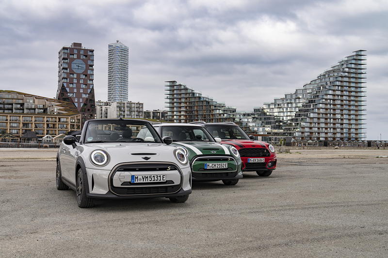 MINI Electric Family
