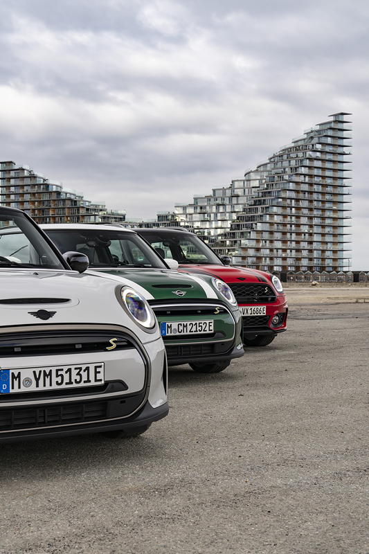 MINI Electric Family