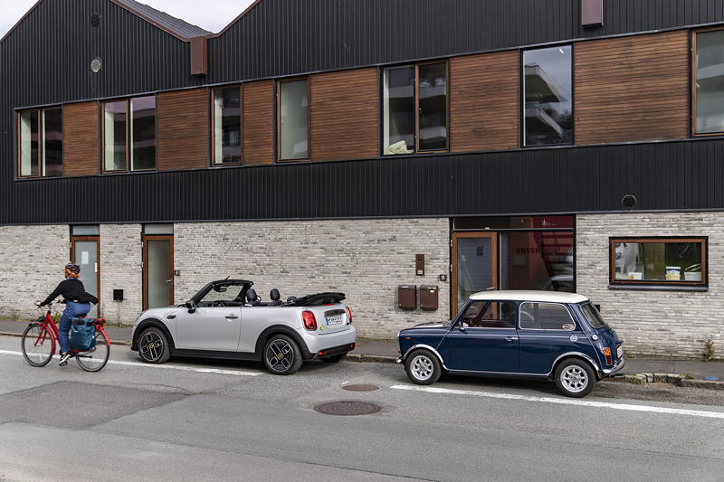 MINI Cooper SE Cabrio