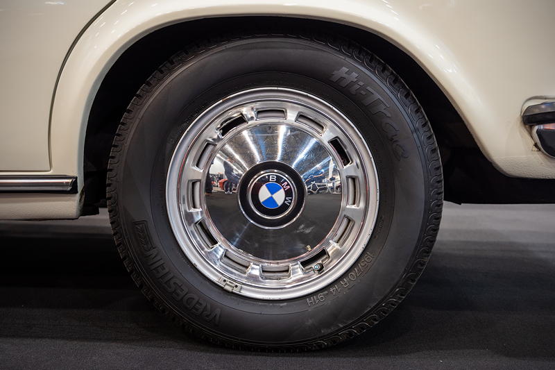 Techno Classica 2023: BMW 2500 (E3), Rad