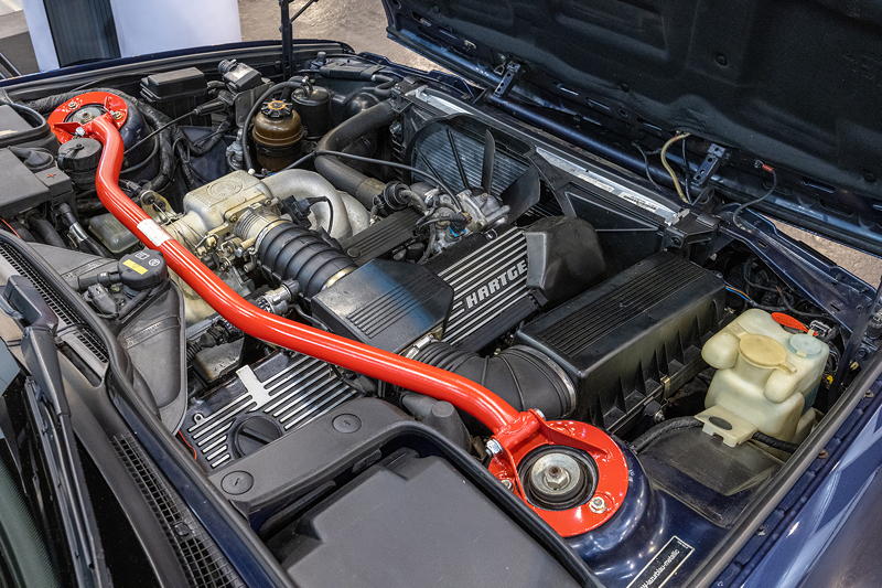 Techno Classica 2023: BMW 535i Hartge (E34), 6-Zylinder-Motor mit Hartge Modifizierung, 11 km/h schneller als Serie