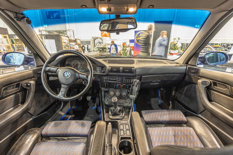 Techno Classica 2023: BMW 535i Hartge (E34), Innenraum