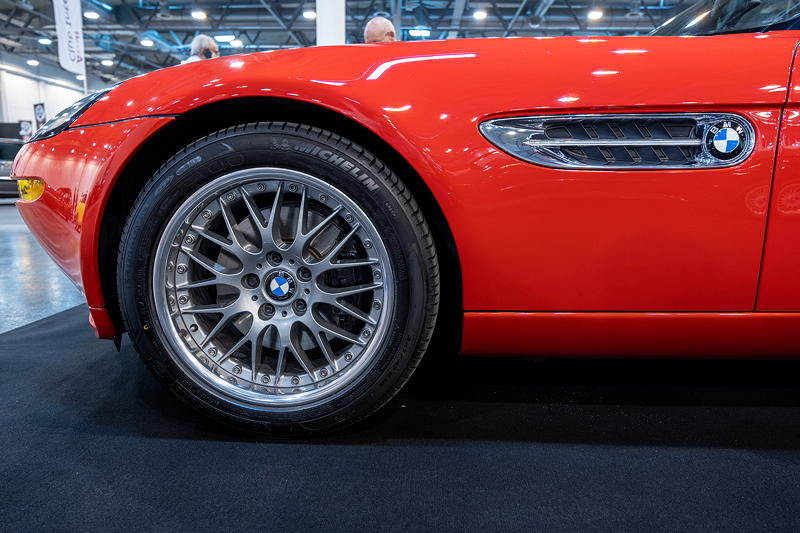 Techno Classica 2023: BMW Z8, Z-typische seitliche Kieme