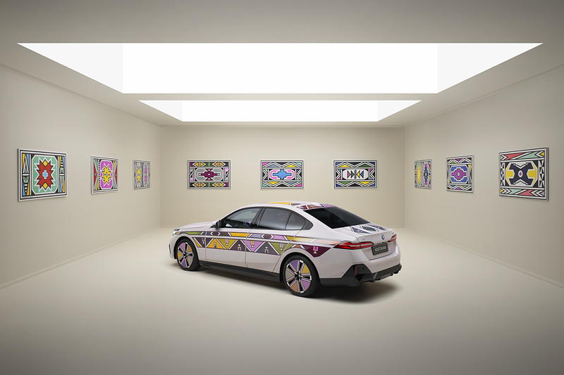 BMW i5 Flow NOSTOKANA