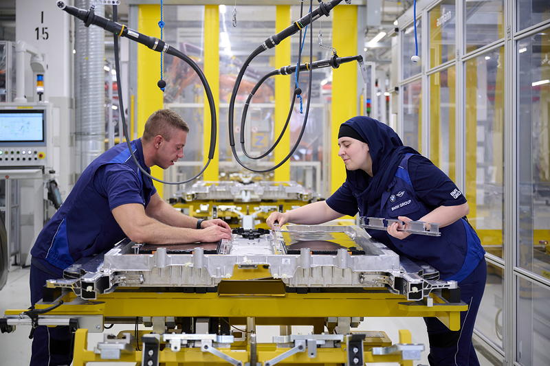 Fertigung von Hochvoltbatterien im BMW Group Werk Dingolfing 02.20 