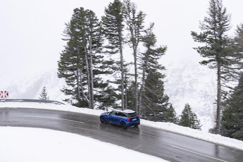 MINI Cooper SE