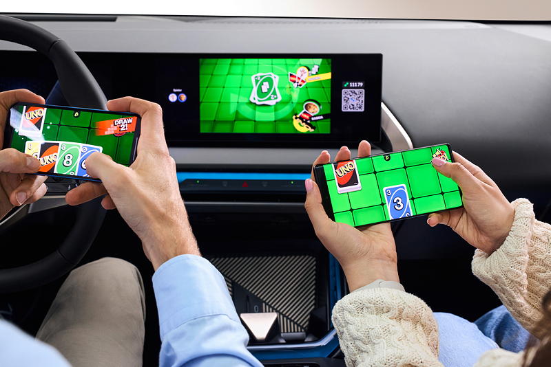 Das weltweit bekannte UNO Kartenspiel als neues In-Car Gaming Erlebnis