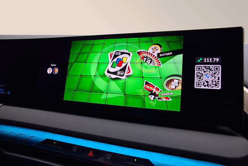 Das weltweit bekannte UNO Kartenspiel als neues In-Car Gaming Erlebnis