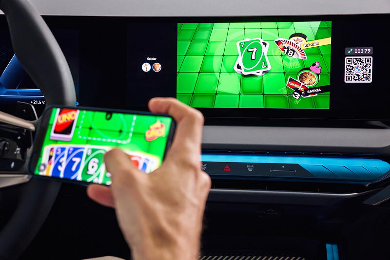 Das weltweit bekannte UNO Kartenspiel als neues In-Car Gaming Erlebnis
