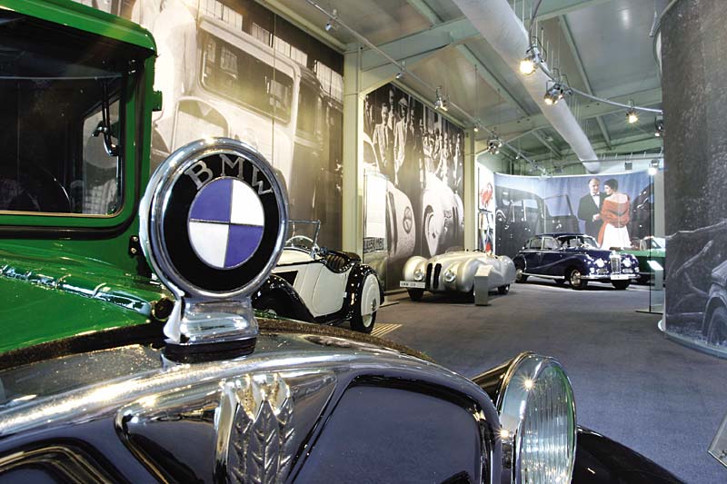 Neue Heimat: Bis Mitte 2007 ist das BMW Museum im Münchner Olympiapark zu finden