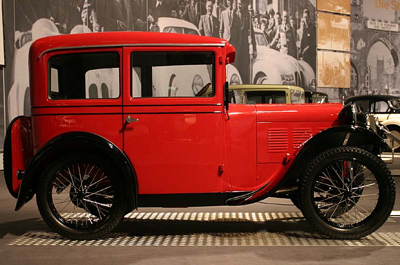 Dixi 3/15 PS DA 2auf der Techno Classica 2004 in Essen