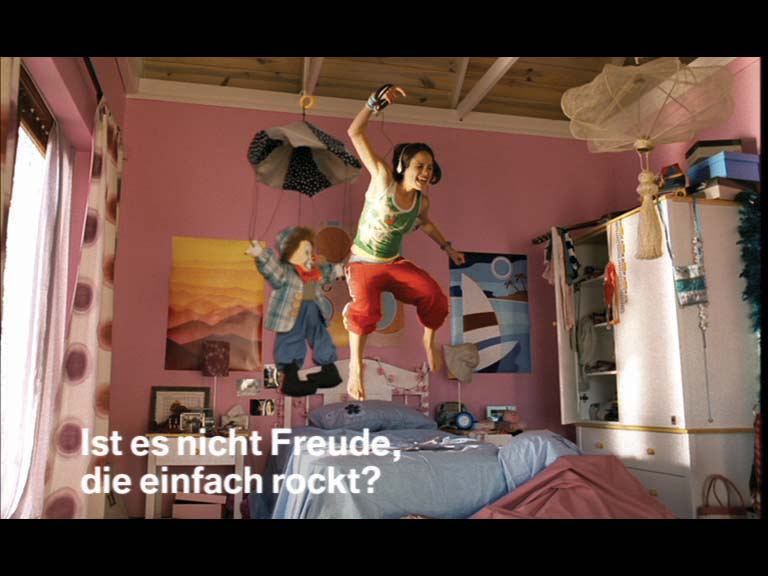 Screenshot aus dem TV Spot Joy f�r den neuen BMW 1er