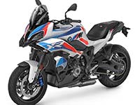 BMW Motorrad präsentiert die neue BMW M 1000 XR.
