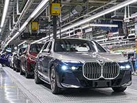 Steigende Produktionszahlen und Familienzuwachs beim BMW 5er