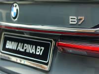 BMW Alpina B7 (G12 LCI) in Dravitgrau metallic in Abu Dhabi