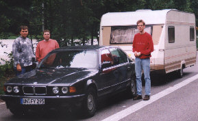 mit dem BMW 750iL und Wohnwagen nach Kroatien