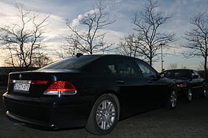 Konfrontation: BMW 760Li (E66) vs. BMW 750iL (E38)