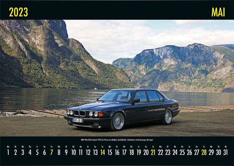 7-forum.com Wandkalender 2023, Mai-Motiv: BMW 740iL (E32), Baujahr 1993 von 7-forum.com Mitglied 'Zocki.McZock', Aufnahmeort: Aurlandsvangen, Norwegen