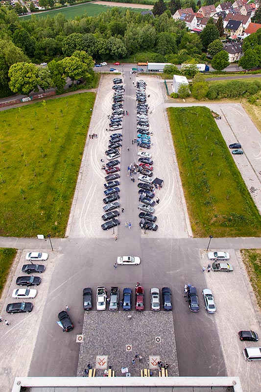Blick vom Turm auf den 7er-Parkplatz