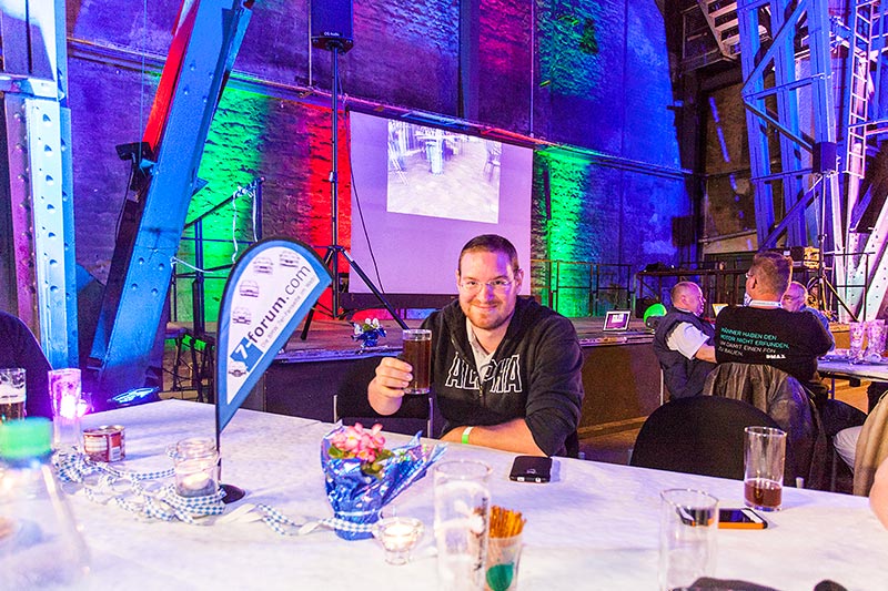 Abendveranstaltung in der alten Schachthallte im F�rderturm: Dominick ('Ich e32')