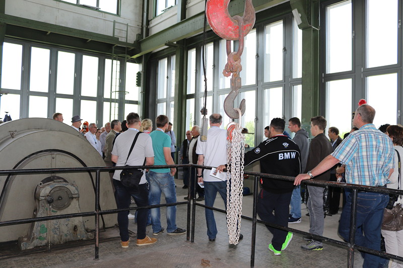 Besichtigung im F�rderturm B�nen
