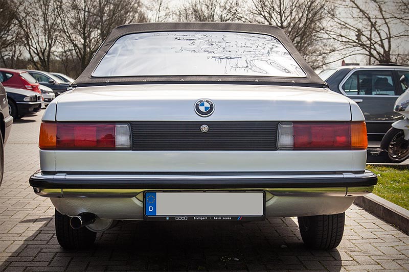 Einer der letzten Modelle der E21-Baureihe: der BMW BAUR TC1 von Ralf ('asc-730i'). Bis Ende 8.1982 wurde das Auto produziert.