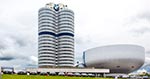 7-forum.com Jahrestreffen 2016 bei BMW in München: Blick auf BMW 4-Zylinder und BMW Museumsschüssel.
