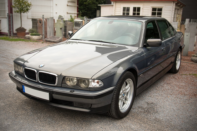 BMW 740iL (E38) von Karl-Heinz ('kasi64') in Sonderlack 'Stratus Metallic'