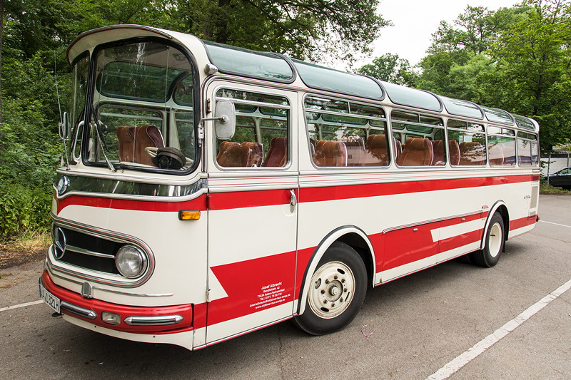 7-forum.com Jahrestreffen 2017: Oldtimerbus 'Sonja', ein Mercedes Bus aus dem Jahr 1963 mit Panoramafenstern.