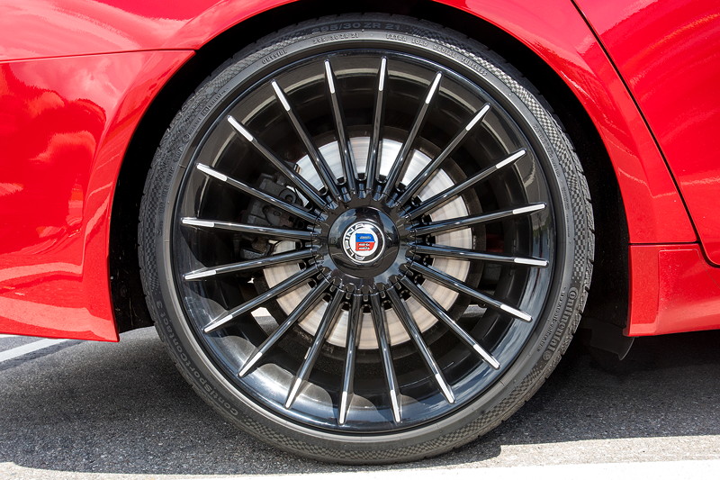 7-forum.com Jahrestreffen 2017, Alpina B7 von J�rg ('BMW joshi'), 21 Zoll Alpina Felge mit 295/30 ZR 21 Bereifung.