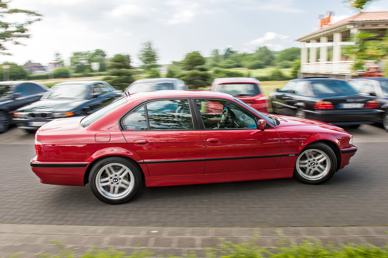 BMW 740i (E38) von J�rg ('Imola 2'), auf dem Weg nach Hause vom 200. Rhein-Ruhr-Stammtisch