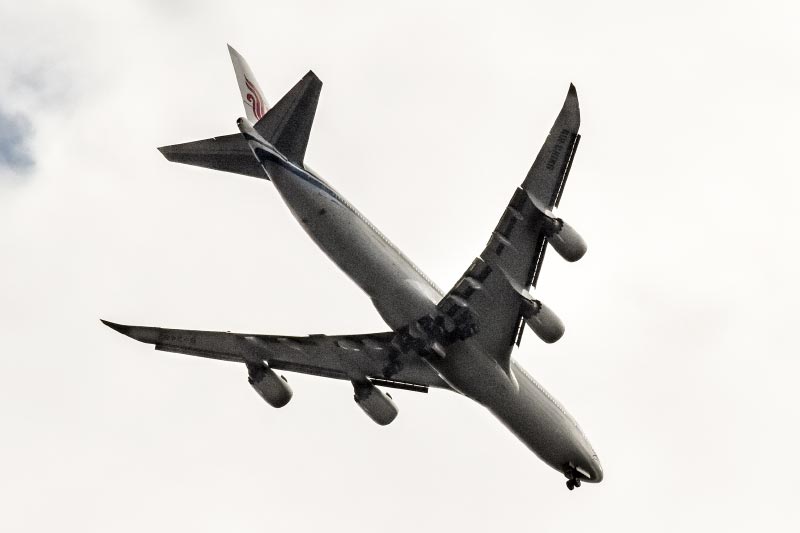 7er-S�dhessenstammtisch meets 8-Series Club - in der Einflugsschneide des Frankfurter Airports.