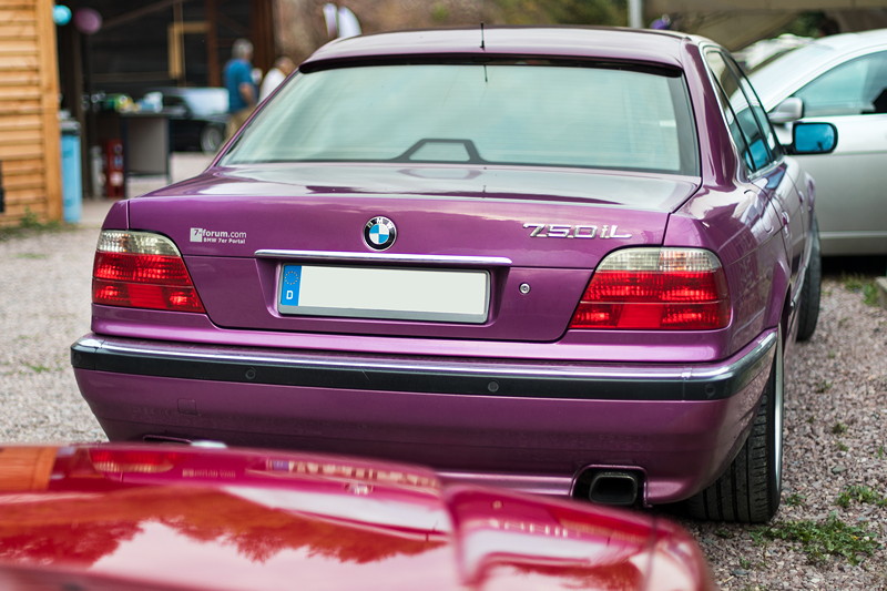 100. BMW 7er Sdhessen Stammtisch: BMW 750iL (E38) in BMW Individual lila metallic von Uli ('Ulrich51')