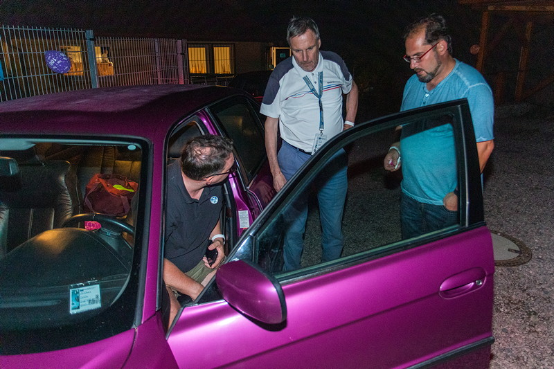 100. BMW 7er Sdhessen Stammtisch: die Teilnehmerfahrzeuge wurden bis in die Nacht angeschaut.