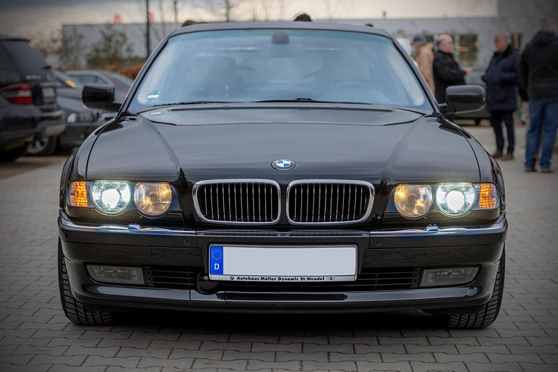 241. Rhein-Ruhr-Stammtisch: BMW 750i: (E38) von Alexander ('Highliner')