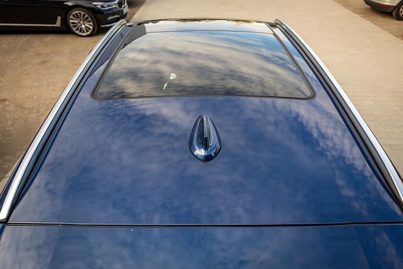 Rhein-Ruhr-Stammtisch im Oktober 2024: BMW iX3 von Gregor ('leopold456'), Panoramadach