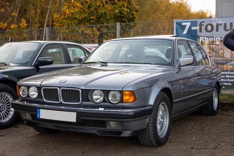 261. Rhein-Ruhr-Stammtisch im November 2024: BMW 750i (E32) von Wolfgang ('whan')
