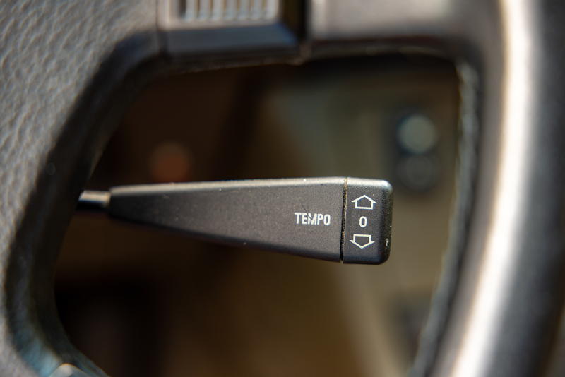 Rhein-Ruhr-Stammtisch im August 2025: BMW 732iA (E23) von Peter ('TurboPeter'), Tempomat