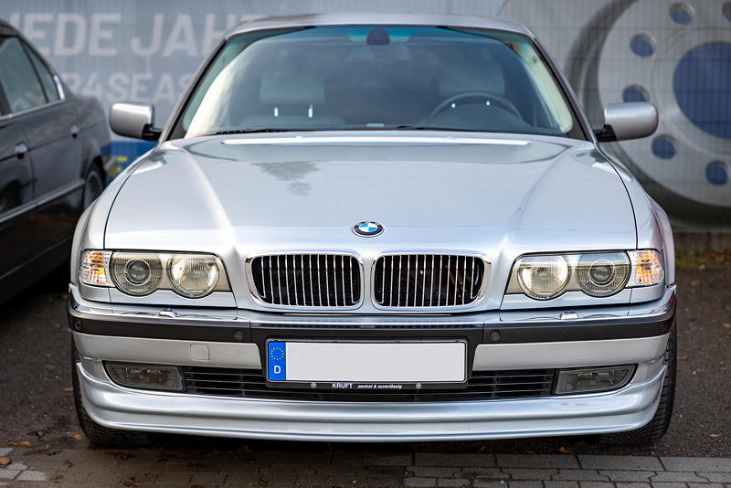 Rhein-Ruhr-Stammtisch im November 2025: BMW L7 (E38) von Alexander ('Highliner')