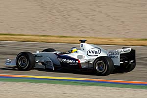 Nick Heidfeld zum ersten Mal den neuen BMW Sauber F1.06