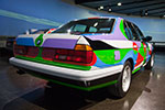 BMW 730i Art Car von César Manrique im BMW Museum