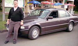 Klaus-Peter mit seinem BMW 728iA (E38)