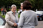 Wegbergs Bürgermeisterin Hedwig Klein begrüßt Axel („Montreal-Blue”)